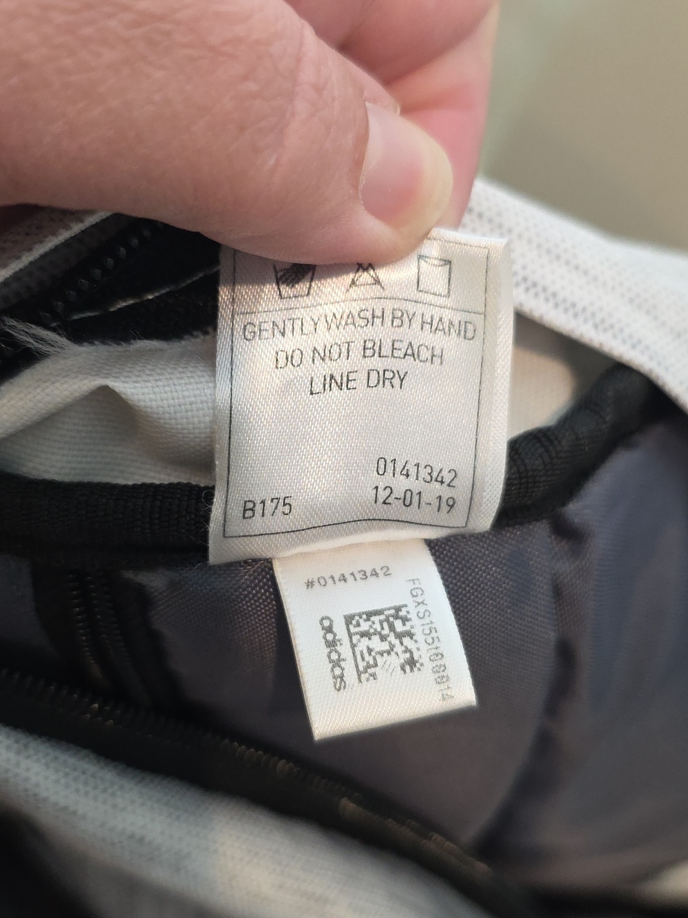 Adidas Prime 6 Backpack in Two-Tone Black/White Unisex - Picture 14 of 15